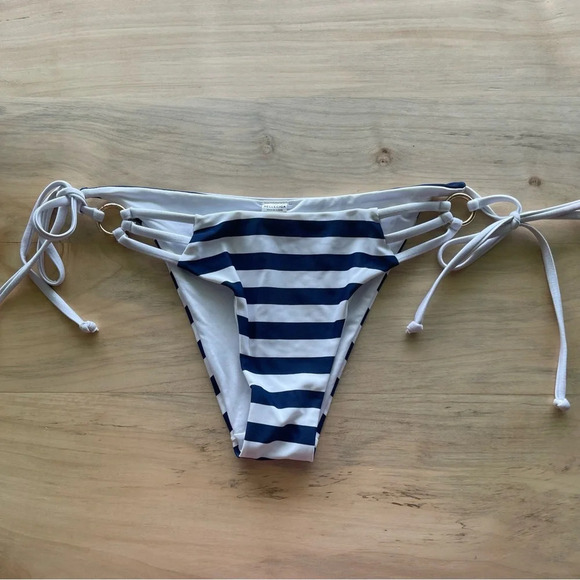 RELLECIGA white and navy stripe side tie swim bottoms size small - Picture 1 of 6